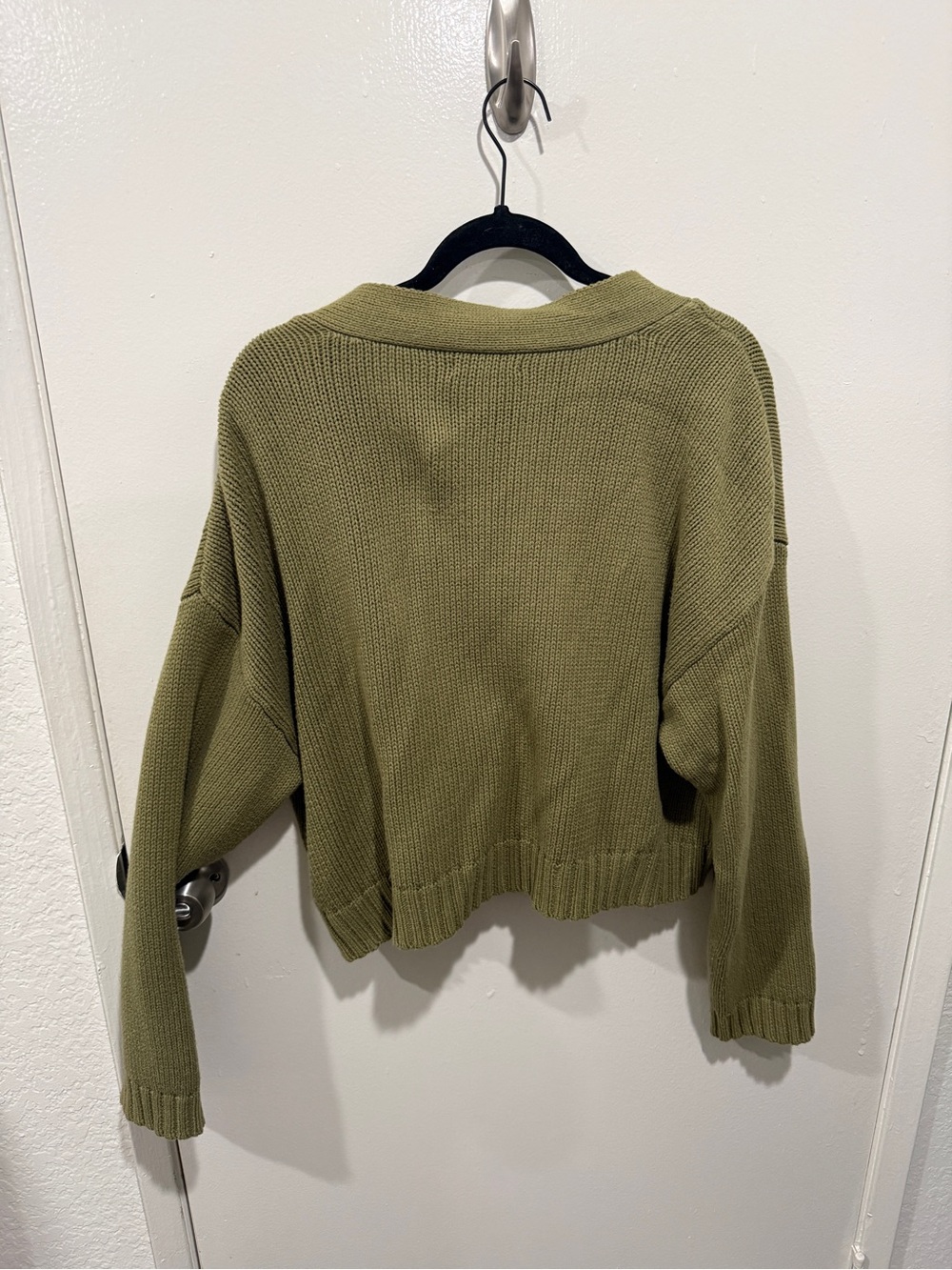 Emory Park Olive Green Knit Oversized Korean Cardigan Cropped M fits XS / S - Picture 5 of 6